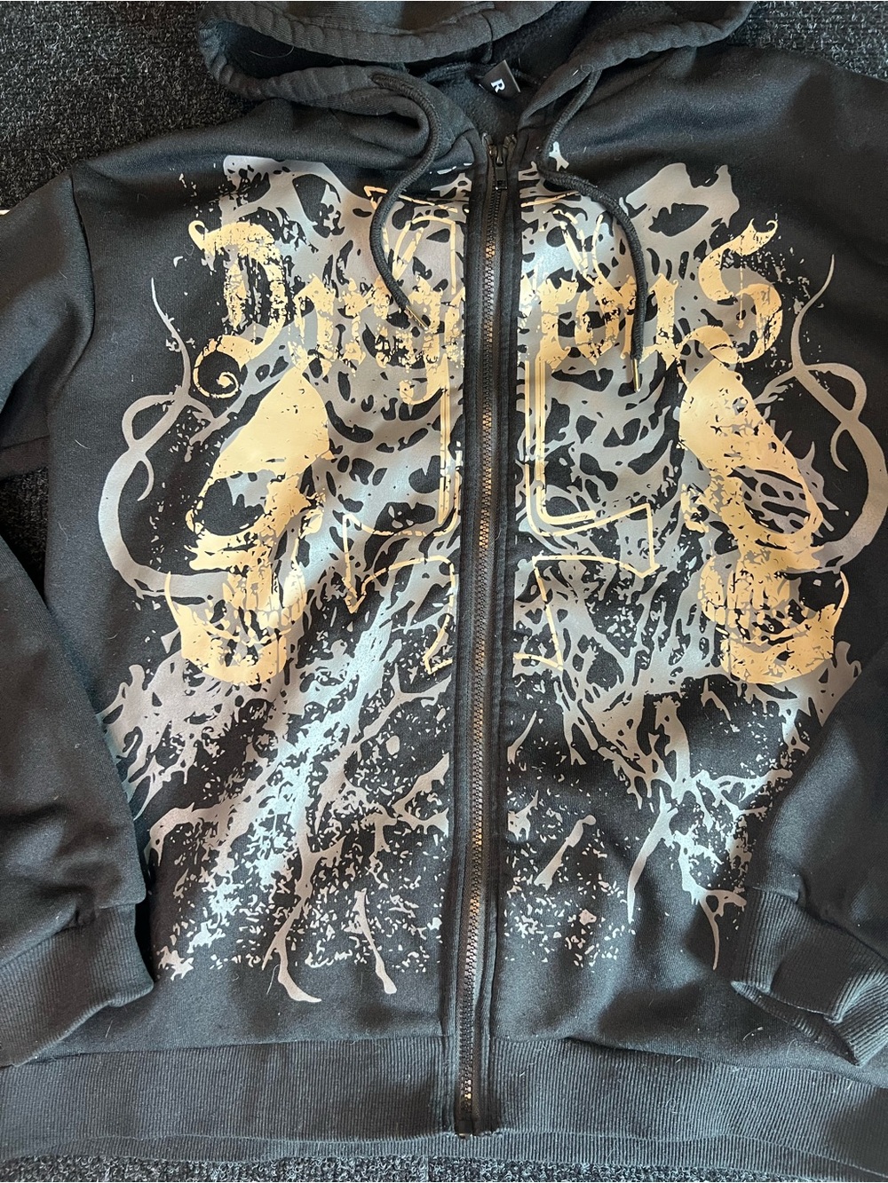 ROMWE Black Hoodie with Gold Skull Graphic